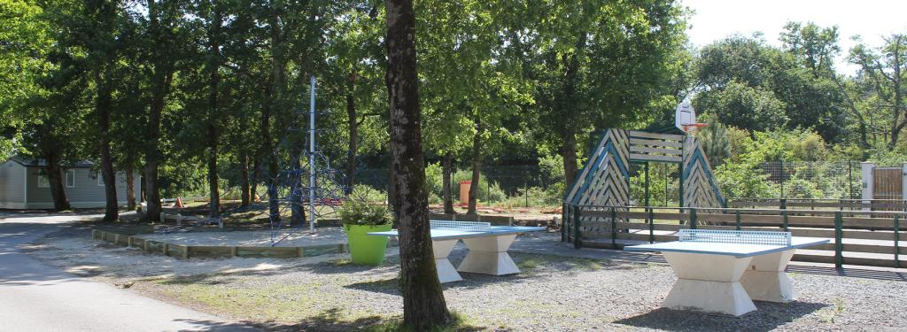 jeux enfants camping La Pointe