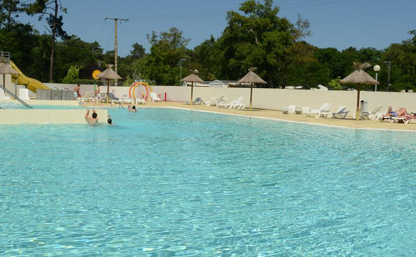 Piscine du camping La Pointe